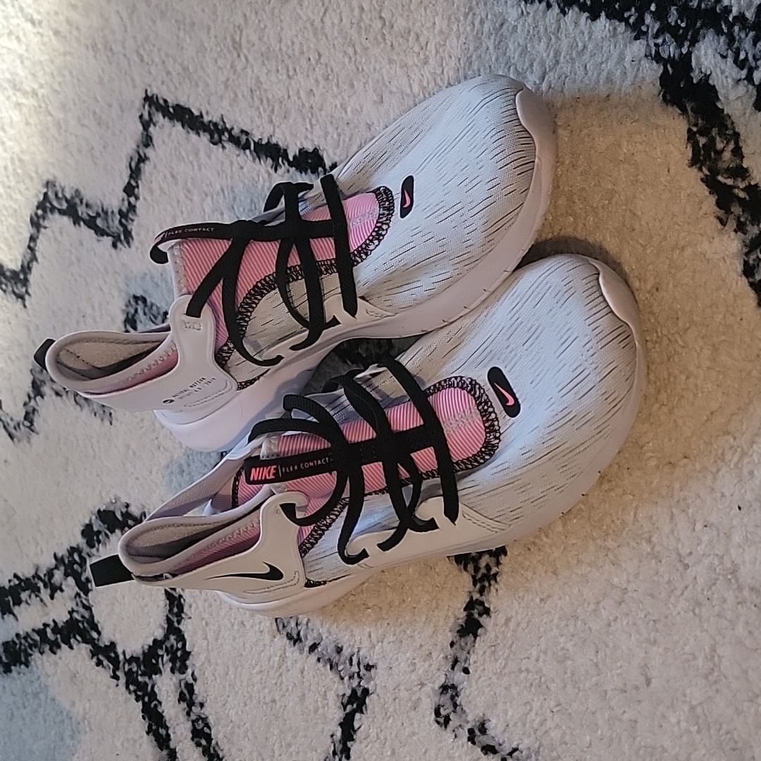 Womens Nike Sneakers